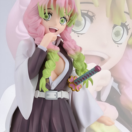 Figurine Mitsuri Kanroji Glitters & Glamours - Un Charme Irrésistible