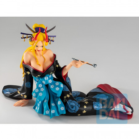 Figurine de Black Maria One Piece - Collection Glitter Of Ha