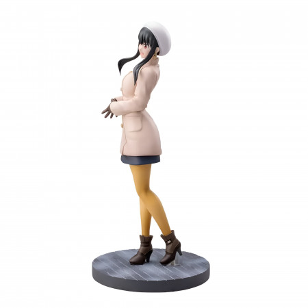 Figurine Yor Forger - Spy x Family - Collection Luminasta SEGA