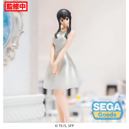 Figurine Yor Forger Party Ver. Spy X Family. Gamme PM Sega