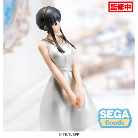 Figurine Yor Forger Party Ver. Spy X Family. Gamme PM Sega